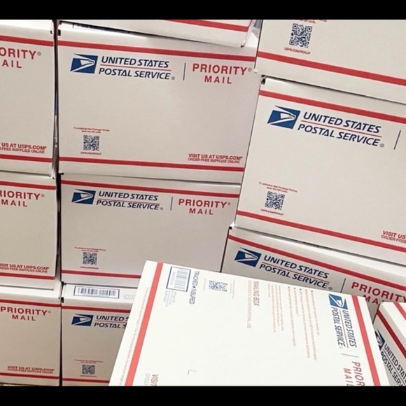 5 pounds of Women’s clothes men's & children's resell SHORTS AND SUMMER - Picture 2 of 2